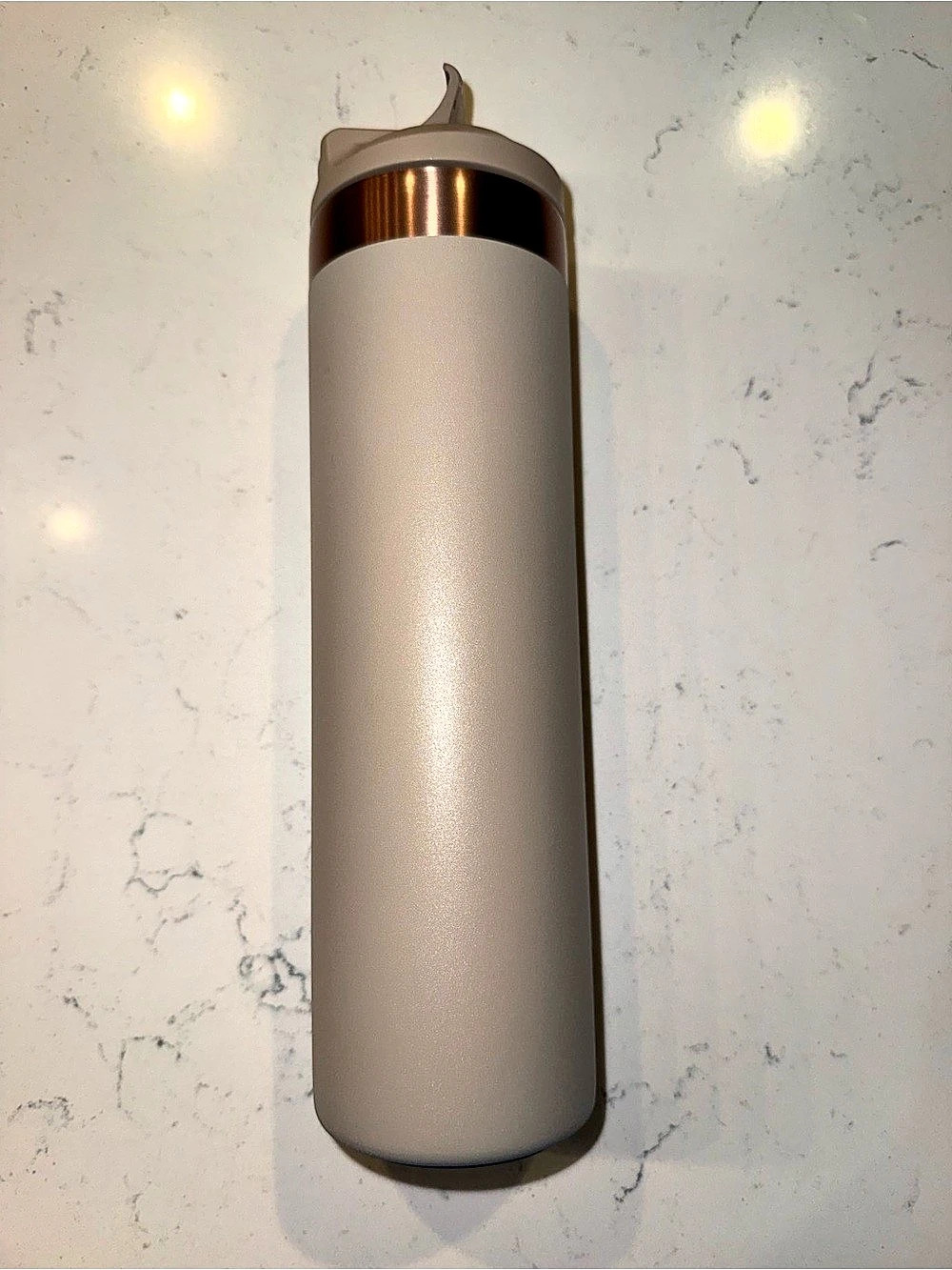 Hydrapeak - Voyager Water Bottle - 20 oz, Tan